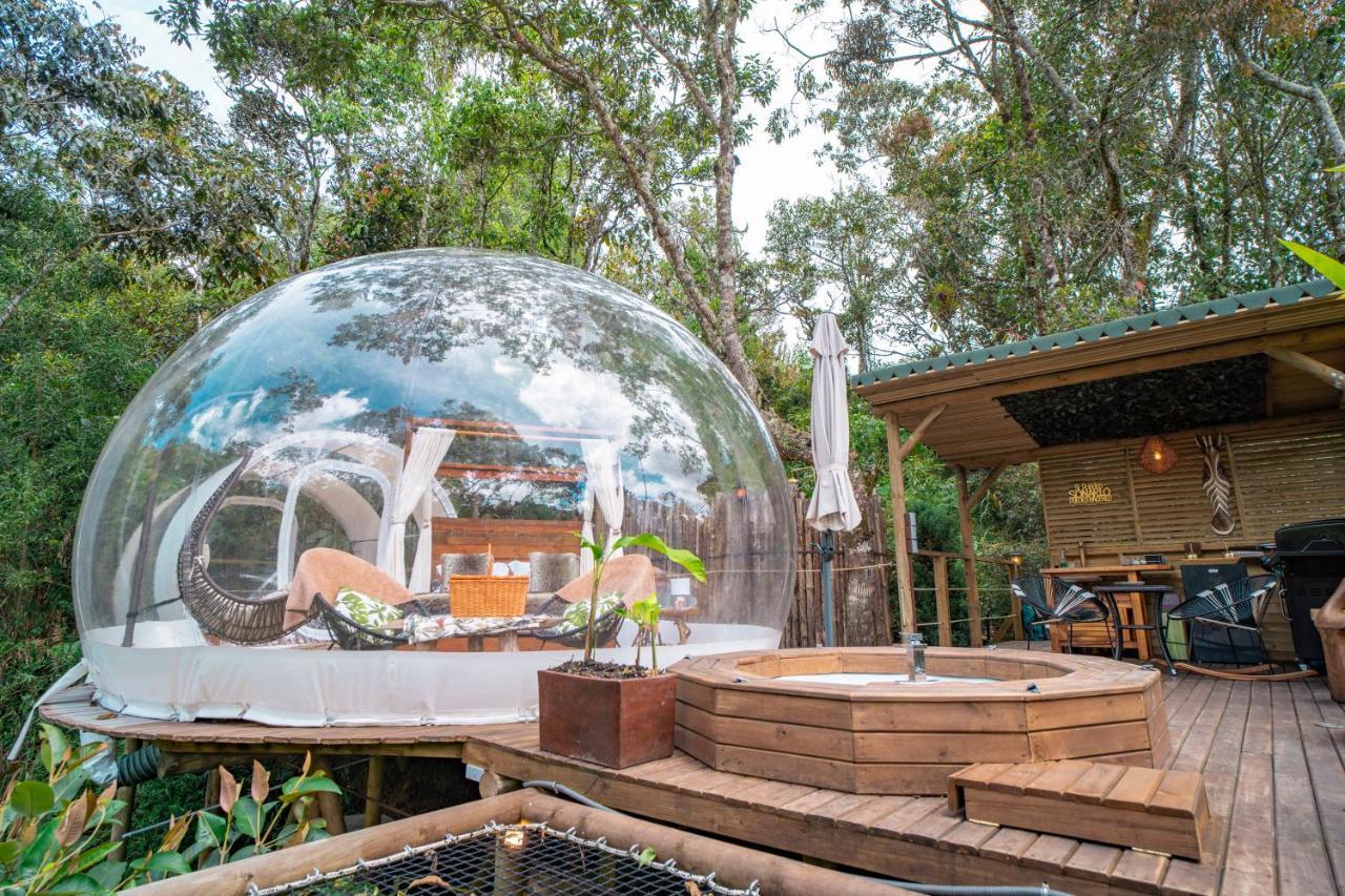 Отель Bubblesky Glamping Гуатапе Экстерьер фото