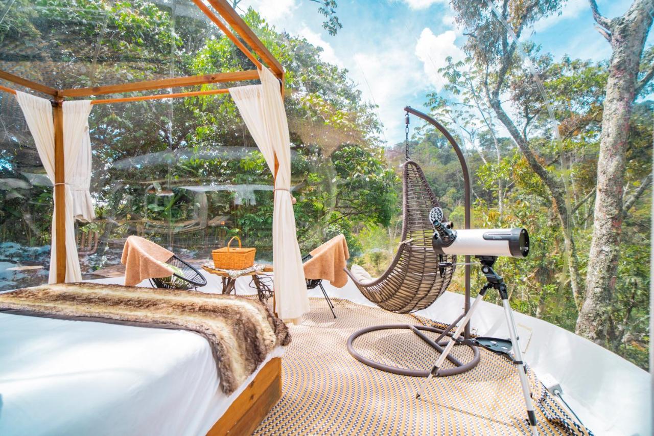 Отель Bubblesky Glamping Гуатапе Экстерьер фото