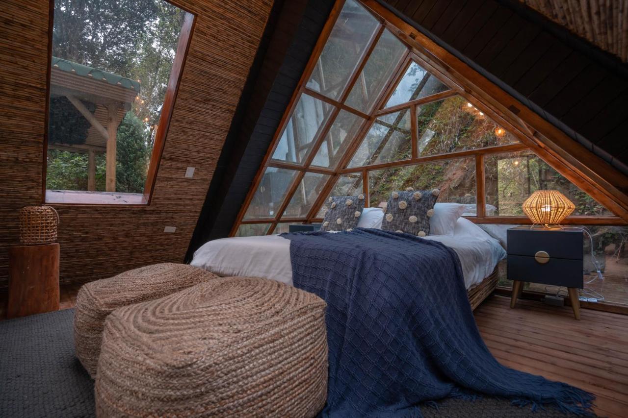 Отель Bubblesky Glamping Гуатапе Экстерьер фото
