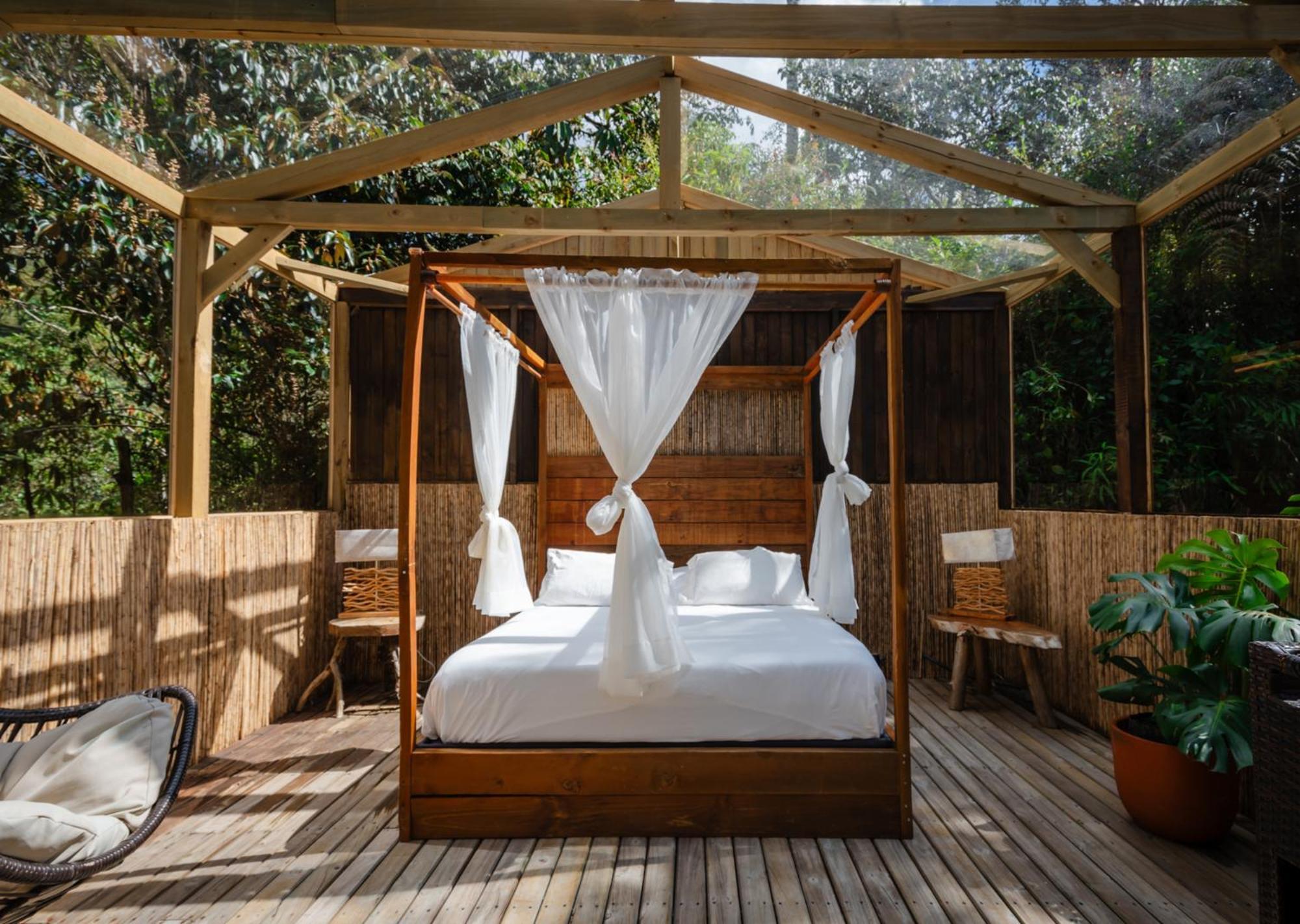 Отель Bubblesky Glamping Гуатапе Экстерьер фото